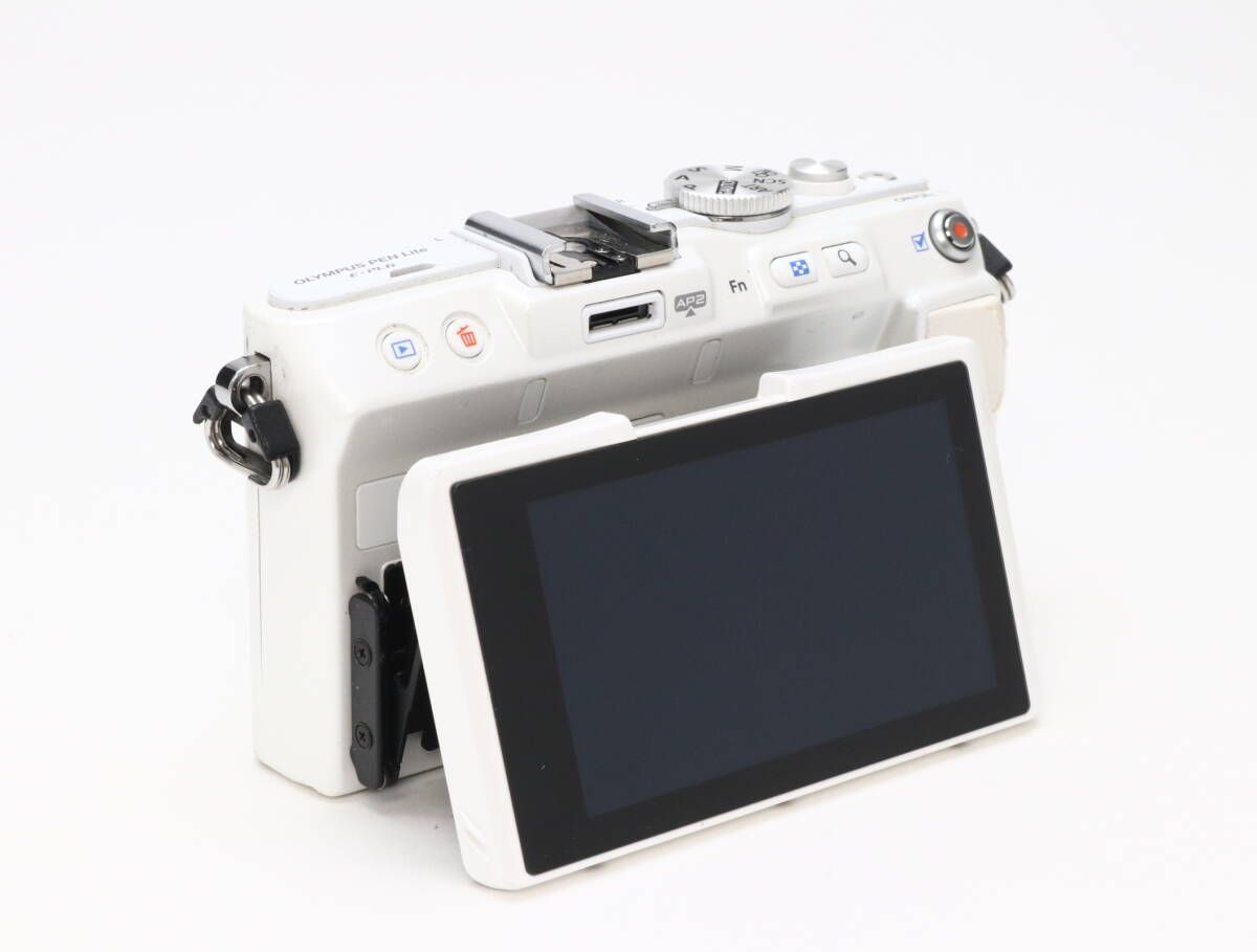 D (ジャンク) OLYMPUS オリンパス PEN Lite E-PL6 ボディ ホワイト