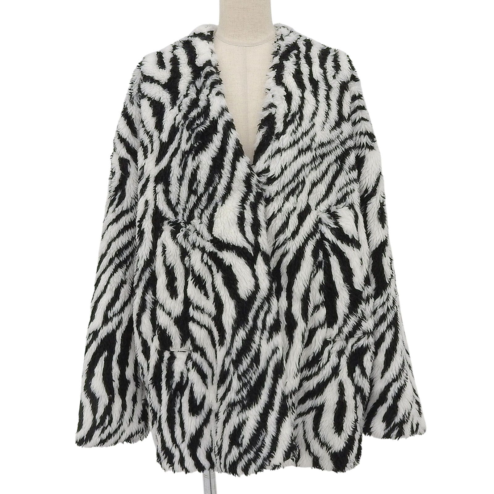 未使用品△TATRAS タトラス LTAT22A4914 ロゴワッペン付き ゼブラ柄  