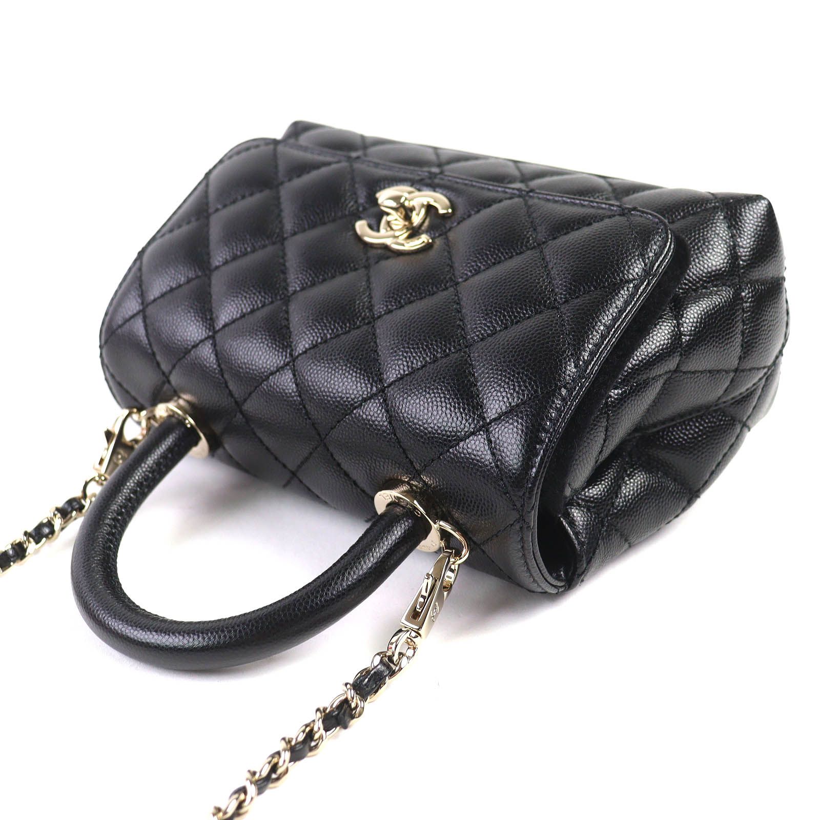 未使用品△CHANEL シャネル AS2215 キャビアスキン ココハンドル XXS マトラッセ 2WAY ハンドバッグ チェーン ショルダーバッグ ブラック ゴールド金具 箱・保存袋付き イタリア製 レディース CHANEL（シャネル） AS2215 ココハンドルXXS ハンドバッグ ショルダー