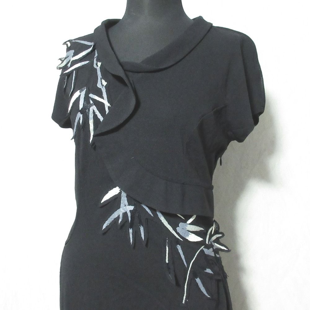 美品 VIVIENNE TAM ヴィヴィアンタム バンブー刺繍 パワーネット