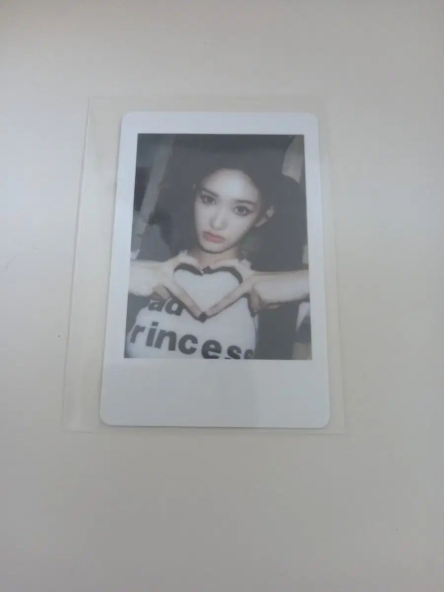 ive secret イソ チェキ サイン IVE イソ SECRET withmuu 8.0 ラキドロ チェキ - メルカリ