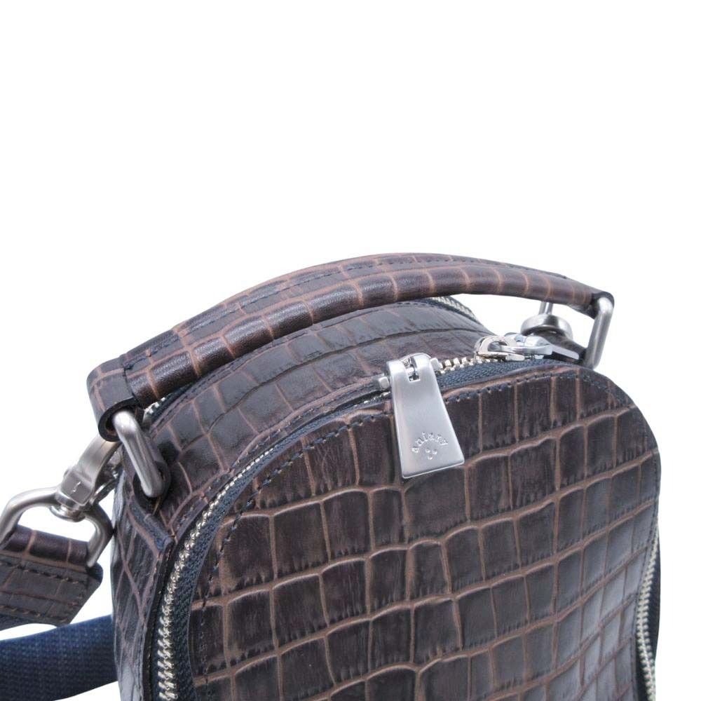 【極美品】aniary アニアリ　クロコ型押し　ボディバッグ　スリングバッグ 美品 aniary アニアリ クロコダイル型押し 3WAY ボディバッグ スリング