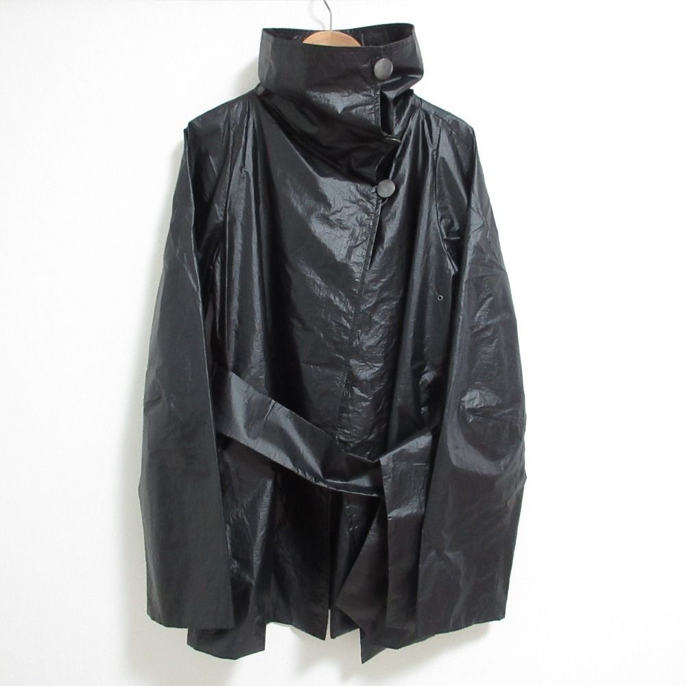 J7124 美品 ジョルジオアルマーニ ベルテッドコート ブラック 美品 GIORGIO ARMANI ジョルジオアルマーニ ナイロン ポンチョ
