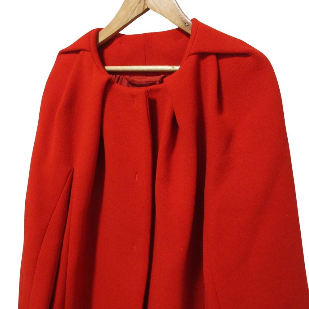 MaxMara マックスマーラ　美品ノーカラージャケット レッド 美品 Max Mara Atelier マックスマーラ アトリエ ノーカラー ロング