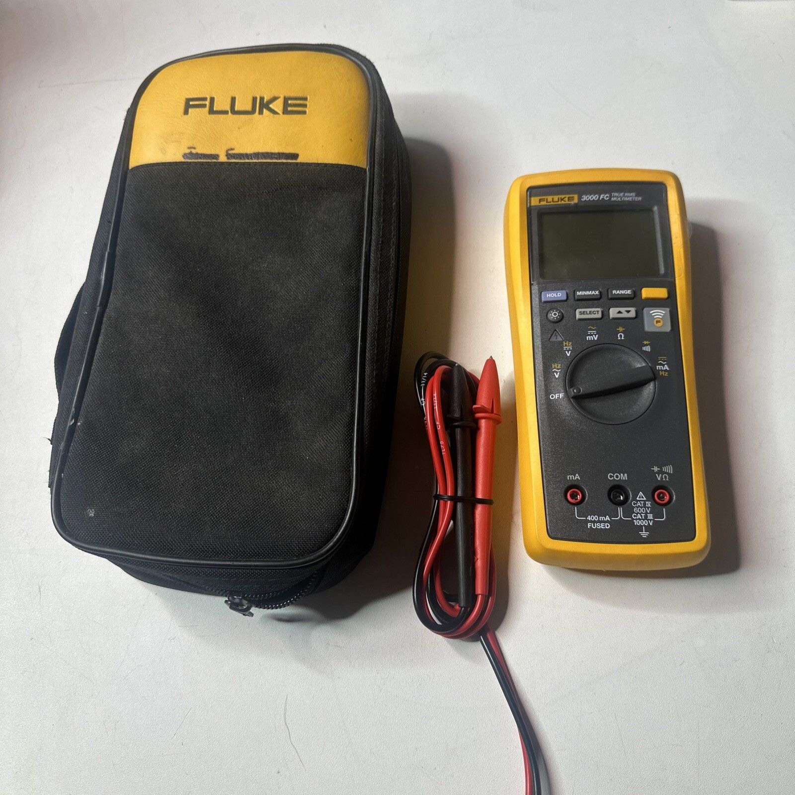 FLUKE 3000 FC TRUE RMS W SOFT CASE LEADS
