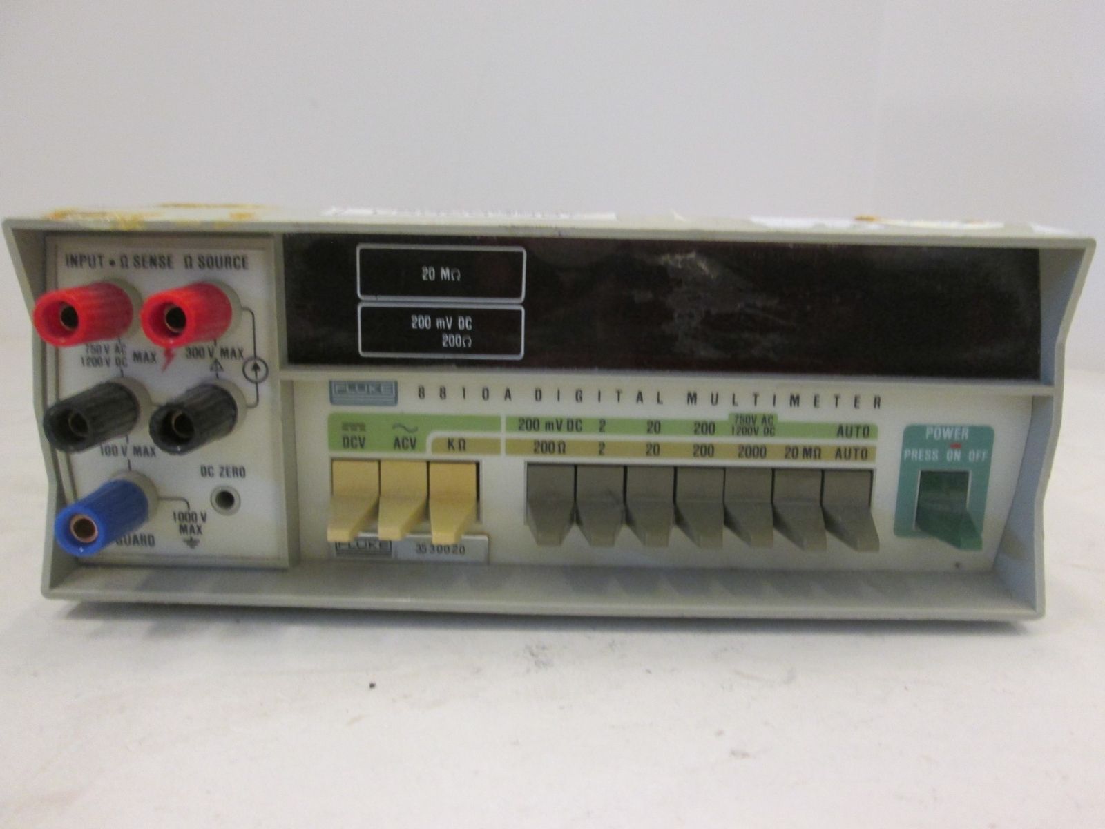 Fluke 8810 A Digital Multimeter ed