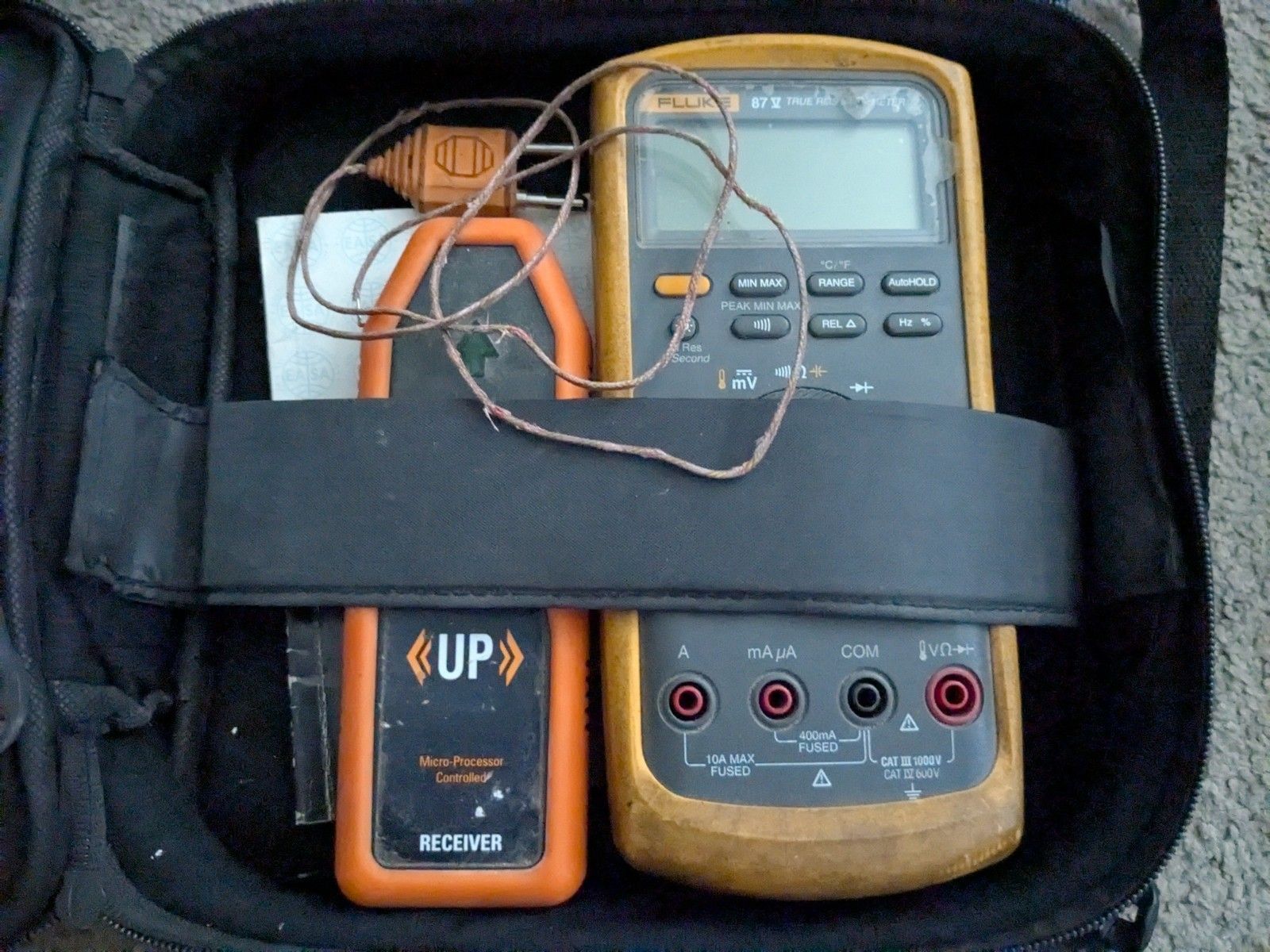 Fluke 87 V True RMS Digital Multimeter w Case Leads