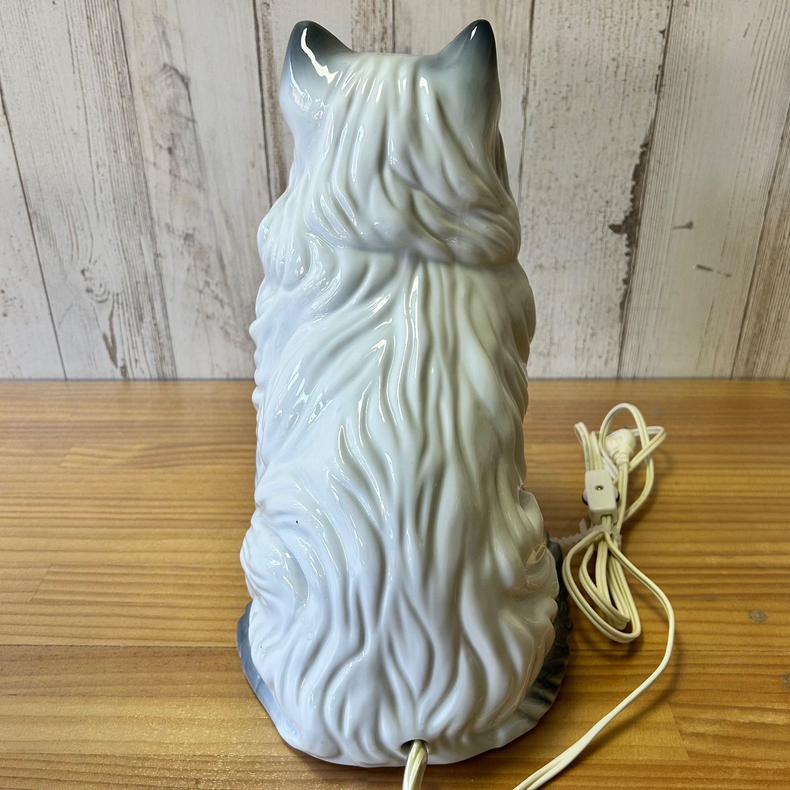 猫ライト 猫ランプ 陶器製 猫モチーフ ランプライト 高さ約30cm