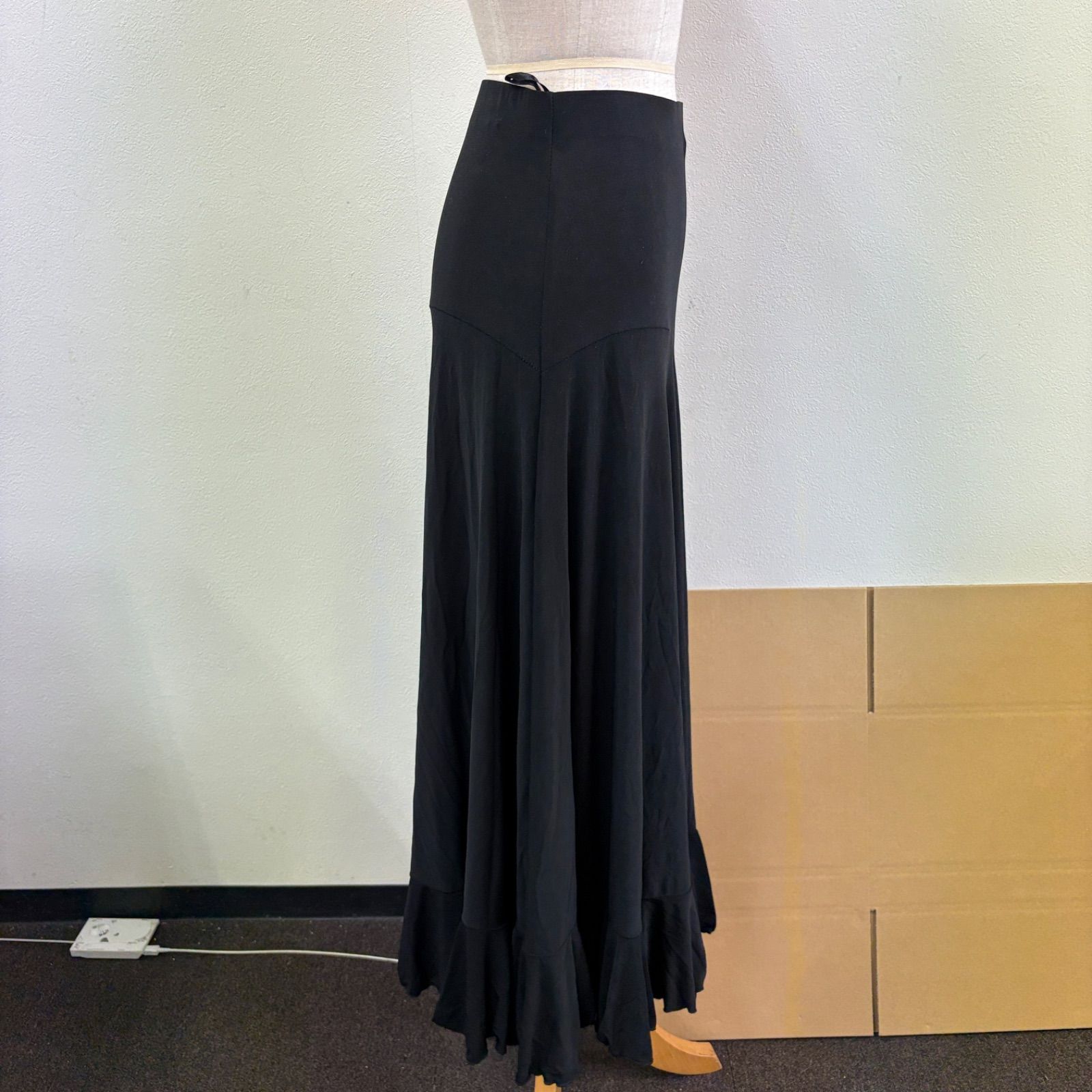 フラメンコ衣装 スカート ファルダ 黒 無地 シンプル フリル - メルカリ