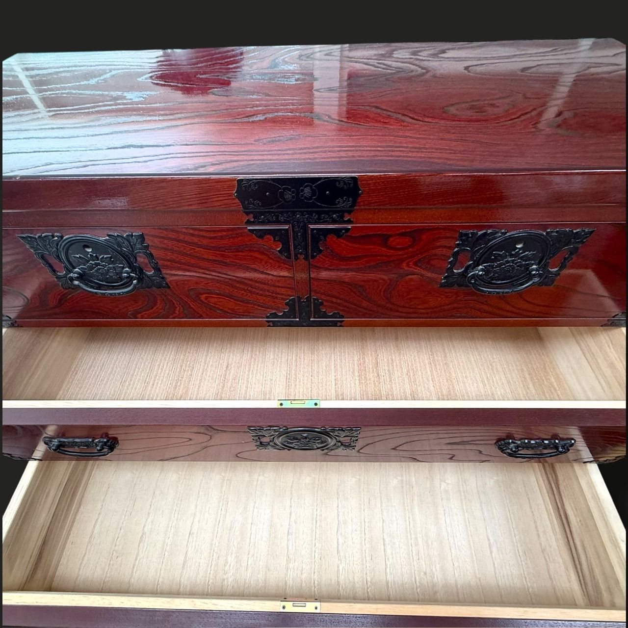 美品】飛鳥 欅箪笥 工芸家具 鍵付き 和箪笥 民芸箪笥 伝統工芸 国産