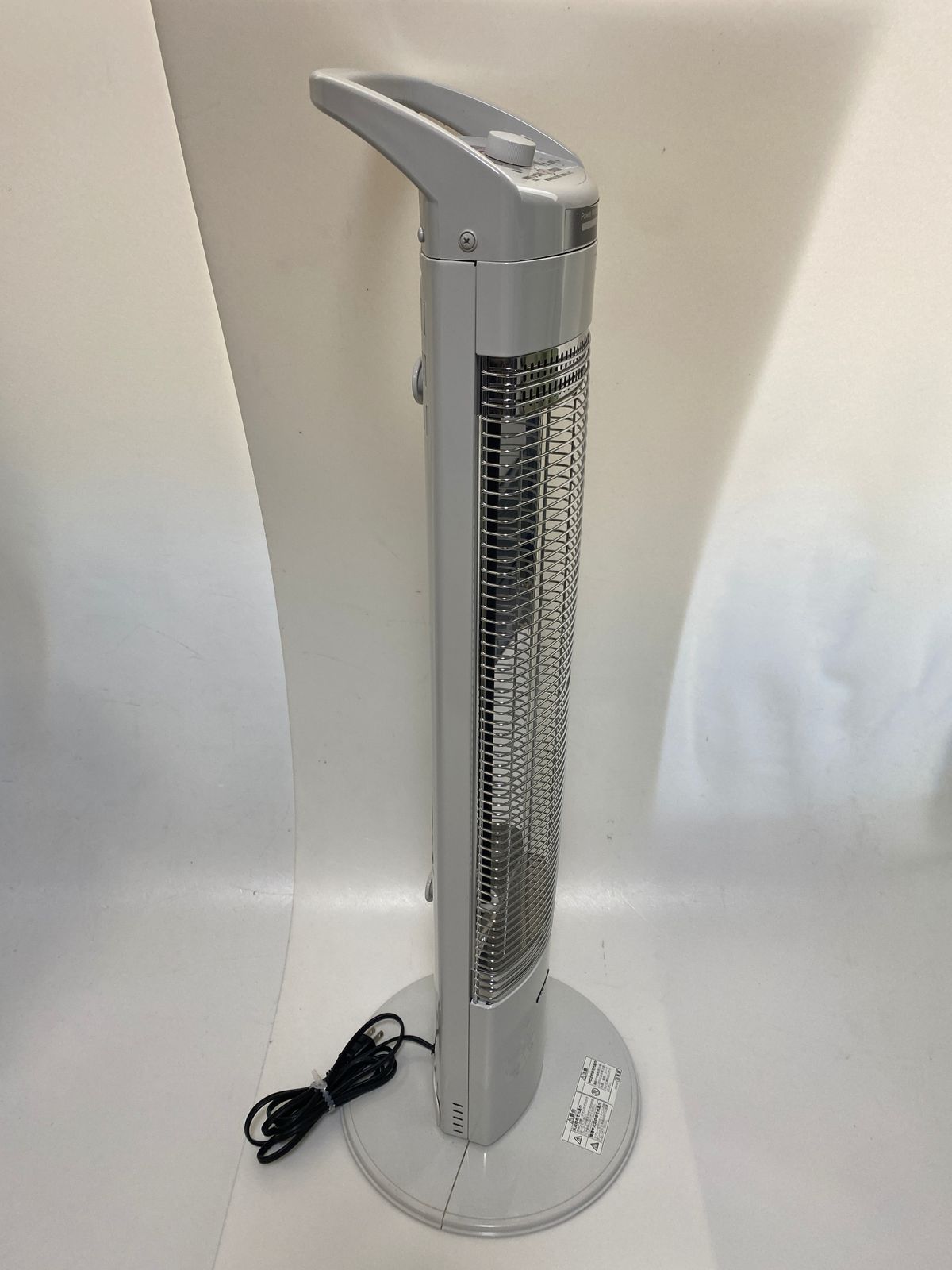 ◯ コロナ CORONA 遠赤外線電気ストーブ DH-918R ホワイト 急速運転