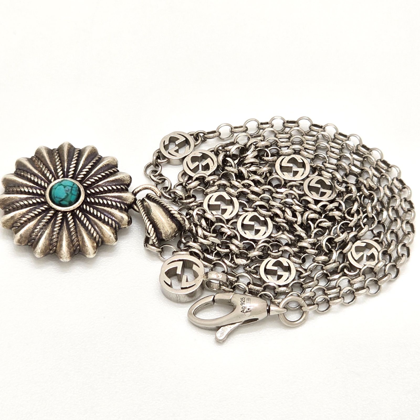 GUCCI グッチ 728451 フラワー付きインターロッキングG ネックレス 首