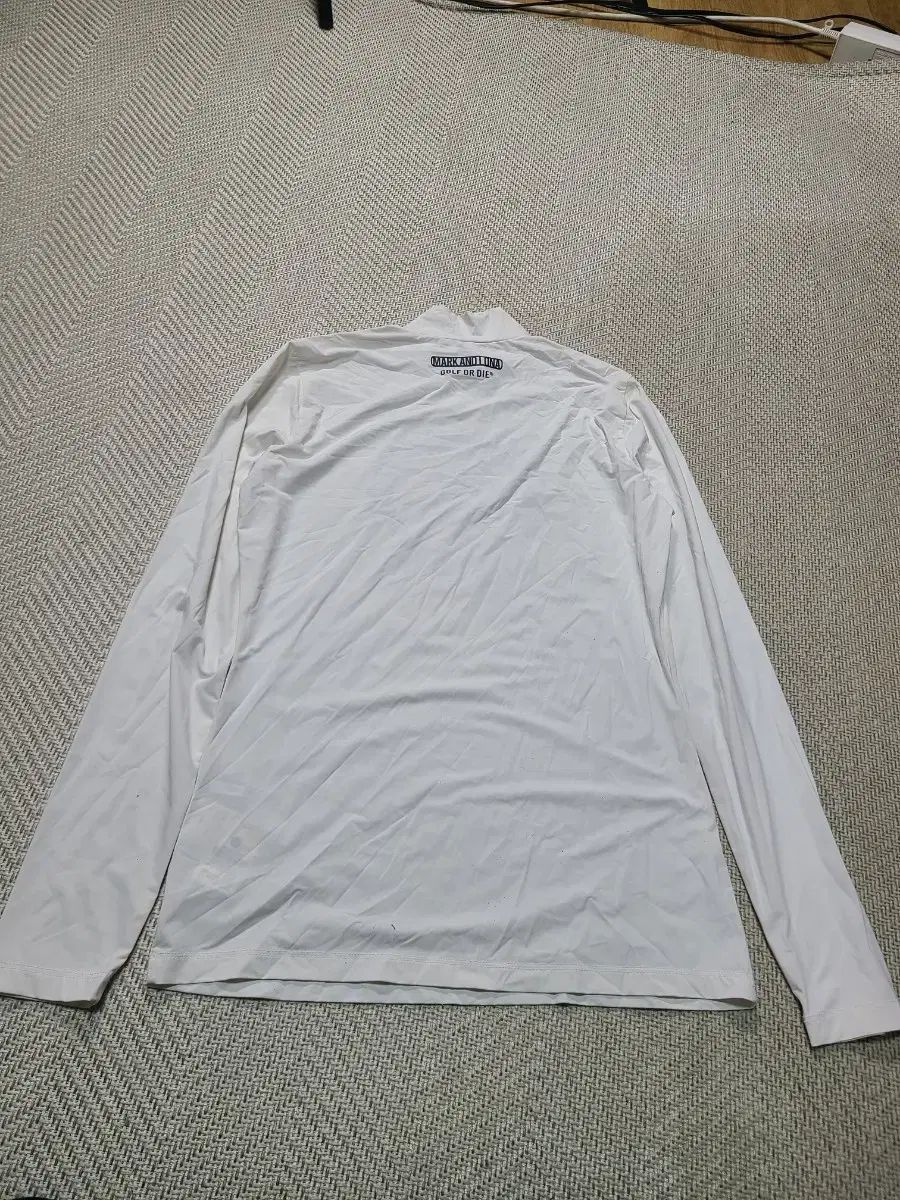 MARK & LONA マークアンドロナ タートルネック インナー 長袖Tシャツ