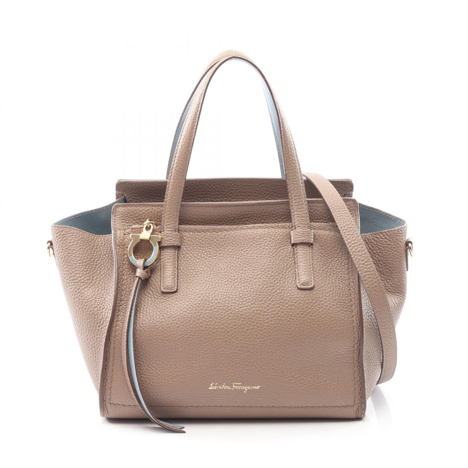 Salvatore Ferragamo サルヴァトーレフェラガモ AMY エイミー 