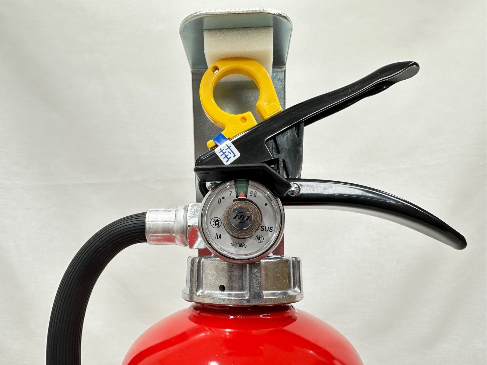 製 自動車用消火器 PEP-4 V