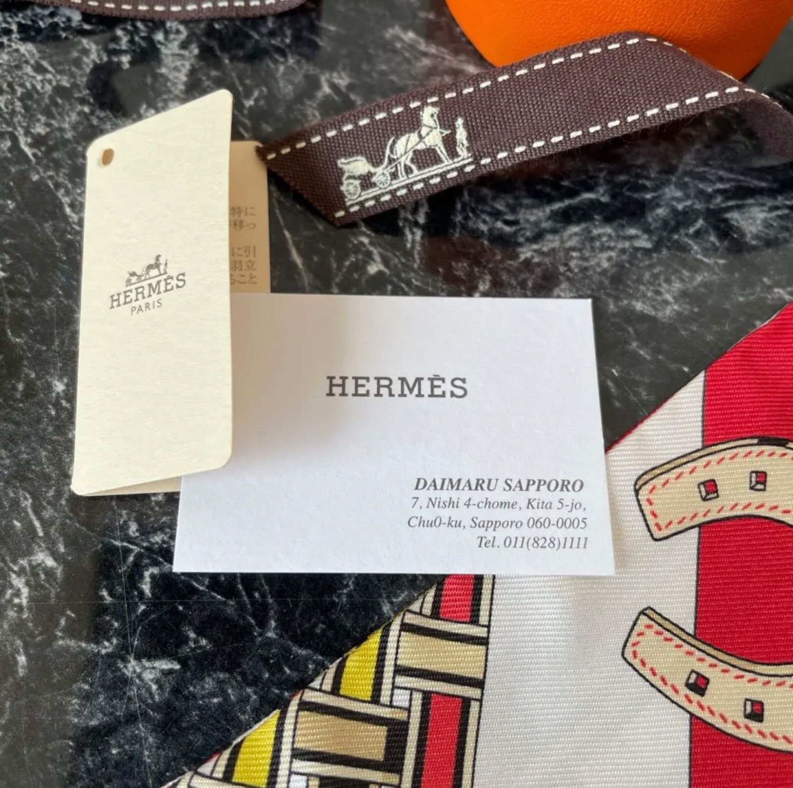 HERMES エルメス ツイリー 馬勒とチャーム - メルカリ