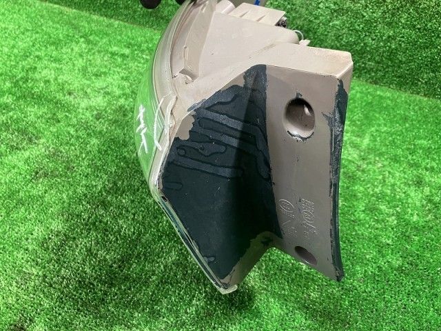 車 アウトランダー GG2W 左テールランプ・テールライト PHEV Gナビ