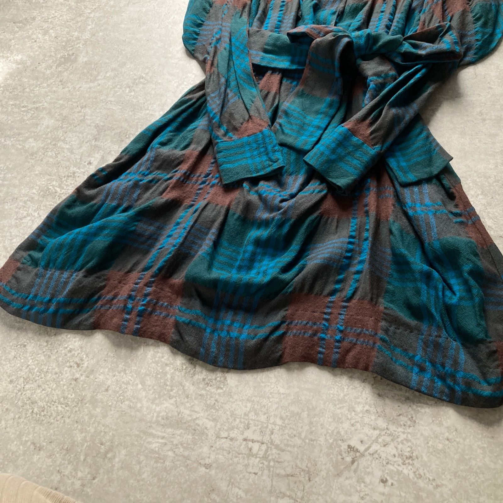 美品 ヴィヴィアンウエストウッド レッドレーベル Vivienne Westwood