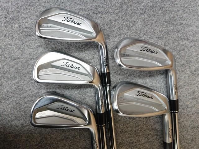 中古】 セレクトストア限定 タイトリスト 620 CB #6-PW 5本 アイアン