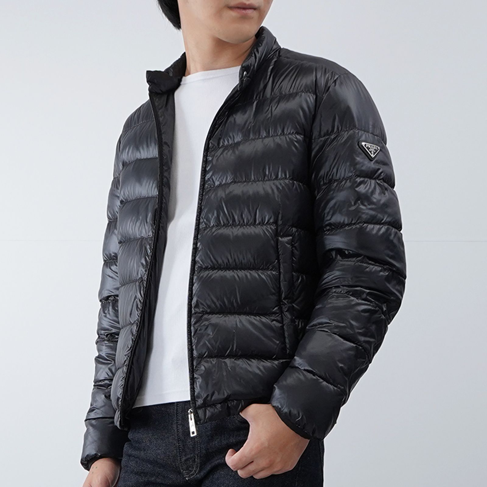 新品同様】PRADA プラダ ダウンジャケット SGA462 ブラック - メルカリ