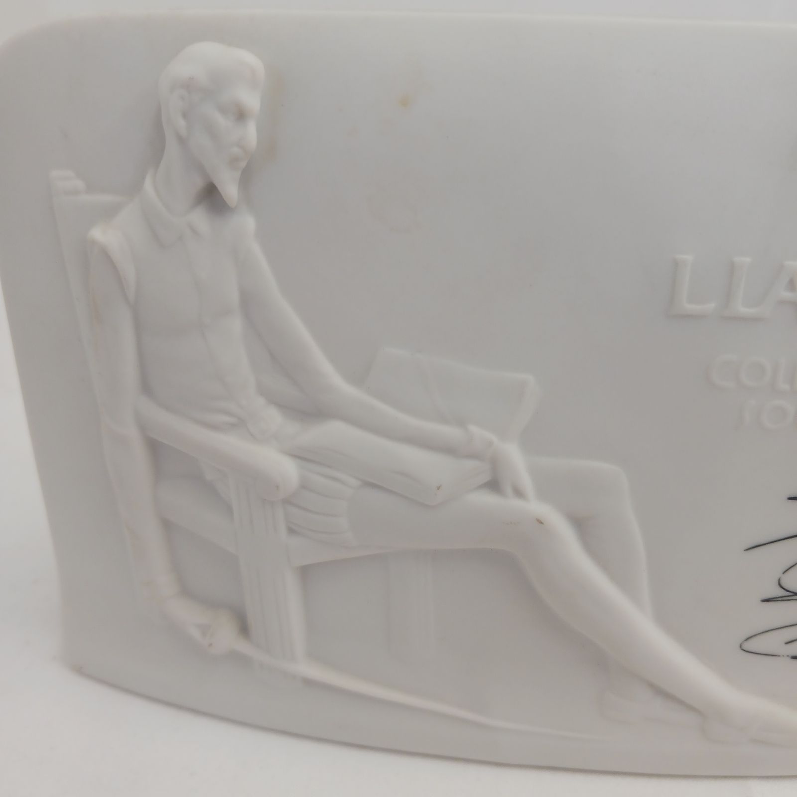 中古保管品】リヤドロ LLADRÓ ドン・キホーテ 本を読む フィギュリン