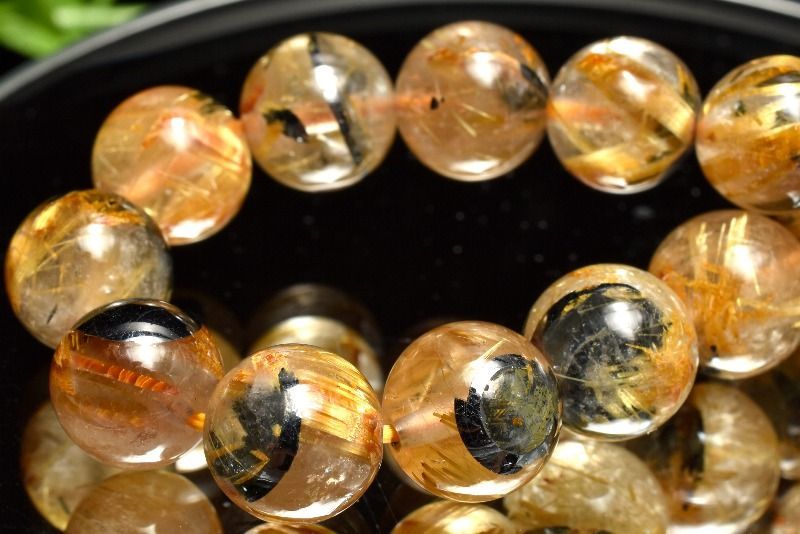 1点物】母岩入り ヘマタイトインタイチンルチルクォーツ 9mm