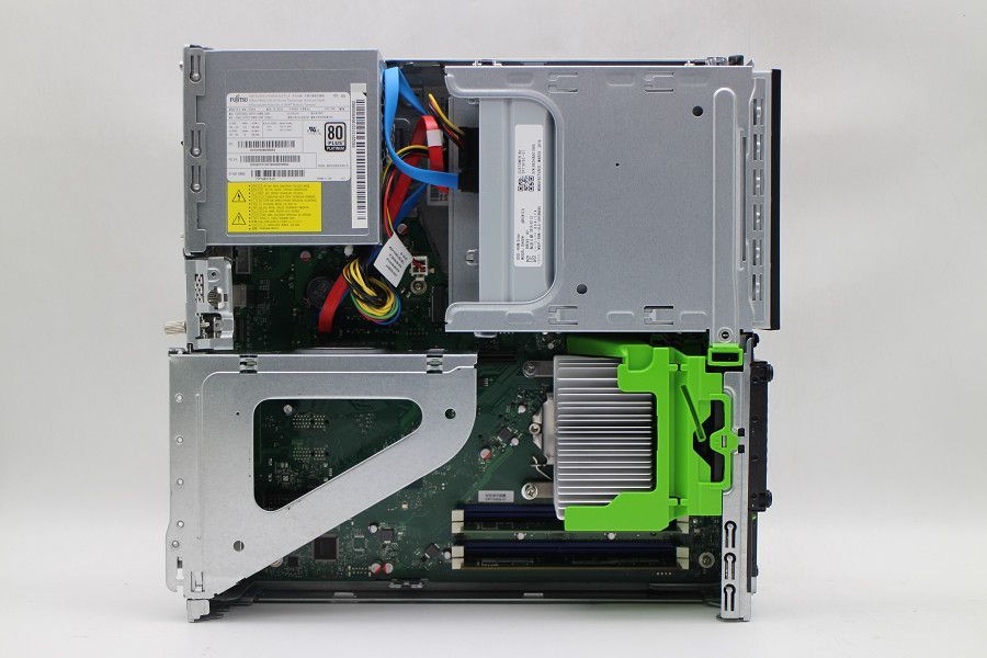 富士通 ESPRIMO D588/V Core i3 8100 3.6GHz/8GB/256GB(SSD)/DVD/Win11