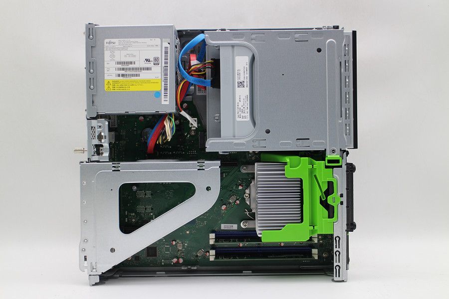 富士通 ESPRIMO D588/CX Core i5 9400 2.9GHz/8GB/256GB(SSD)/Multi