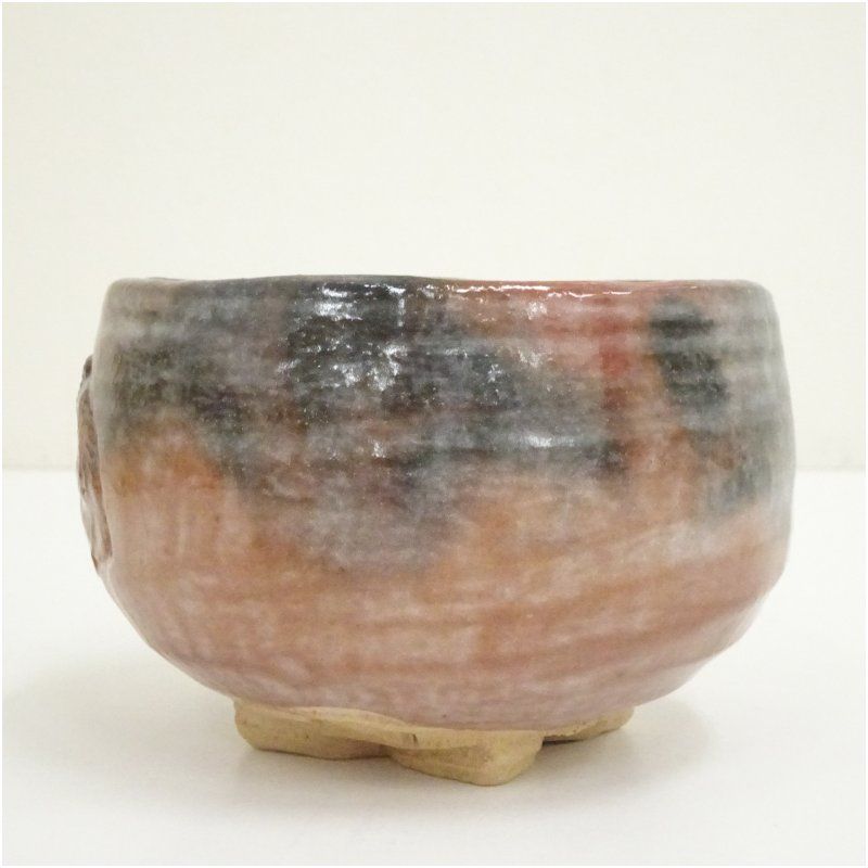 吉向焼 八代 吉向十三軒造 干支甲申猿浮彫絵赤柿茶碗（共箱） 茶道