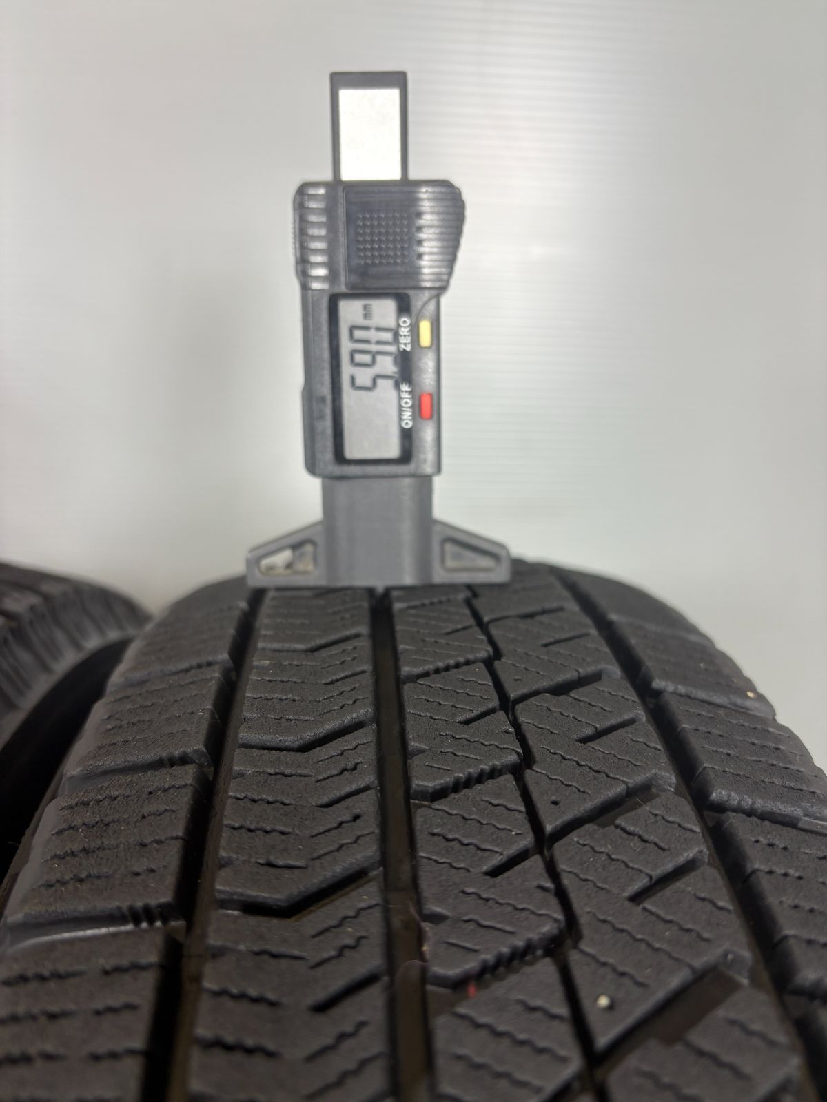 2020年スタッドレス 155/65R14 ブリザック 155/65R14 ブリヂストン VRX2 スタッドレスタイヤ（単品）1