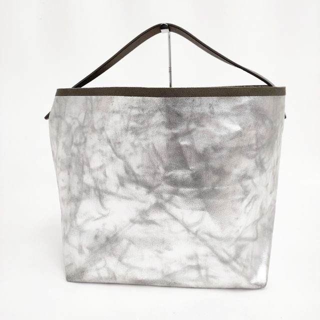 how to live 箔バッグ 銀色の箔 勝屋まゆみ トートバッグ シルバー
