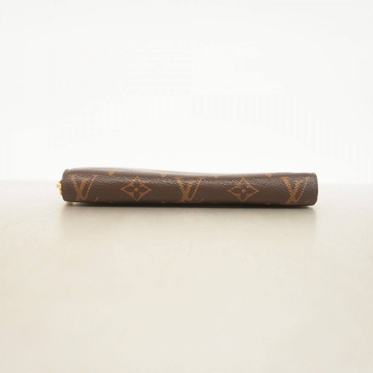 6ac2099】ルイヴィトン 長財布 モノグラム ジッピーウォレット M41896