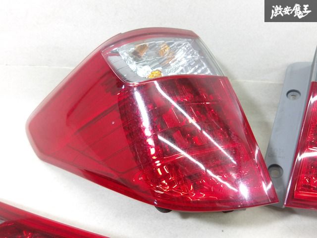 ☆点灯OK☆ トヨタ 純正 ANH20W ANH25W アルファード 前期 テール