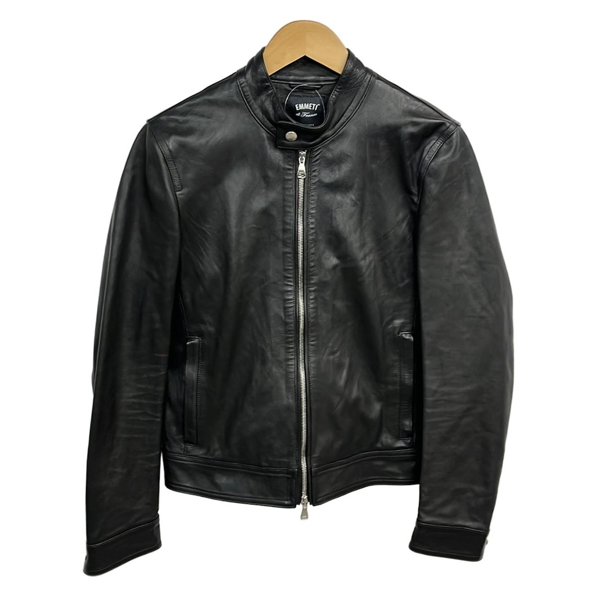 EMMETI(エンメティ) ライダースジャケット サイズ44 L メンズ美品 - 黒
