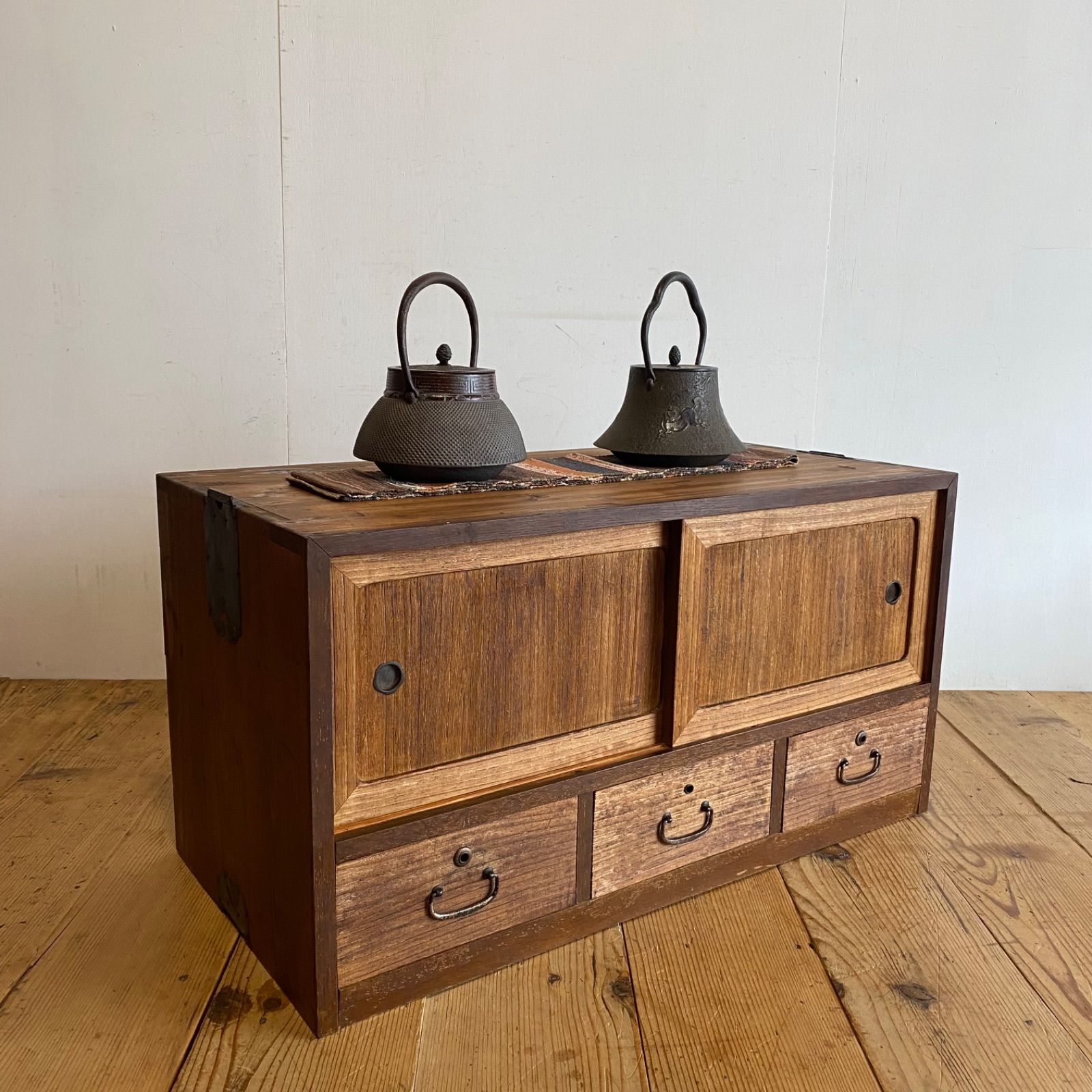 アンティーク チェスト 箪笥 ローボード ローテーブル テレビ台 昭和