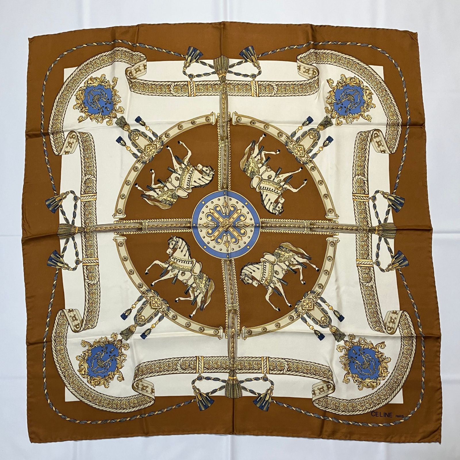 2511-173｜セリーヌ スカーフ シルク ブラウン タグあり - メルカリ