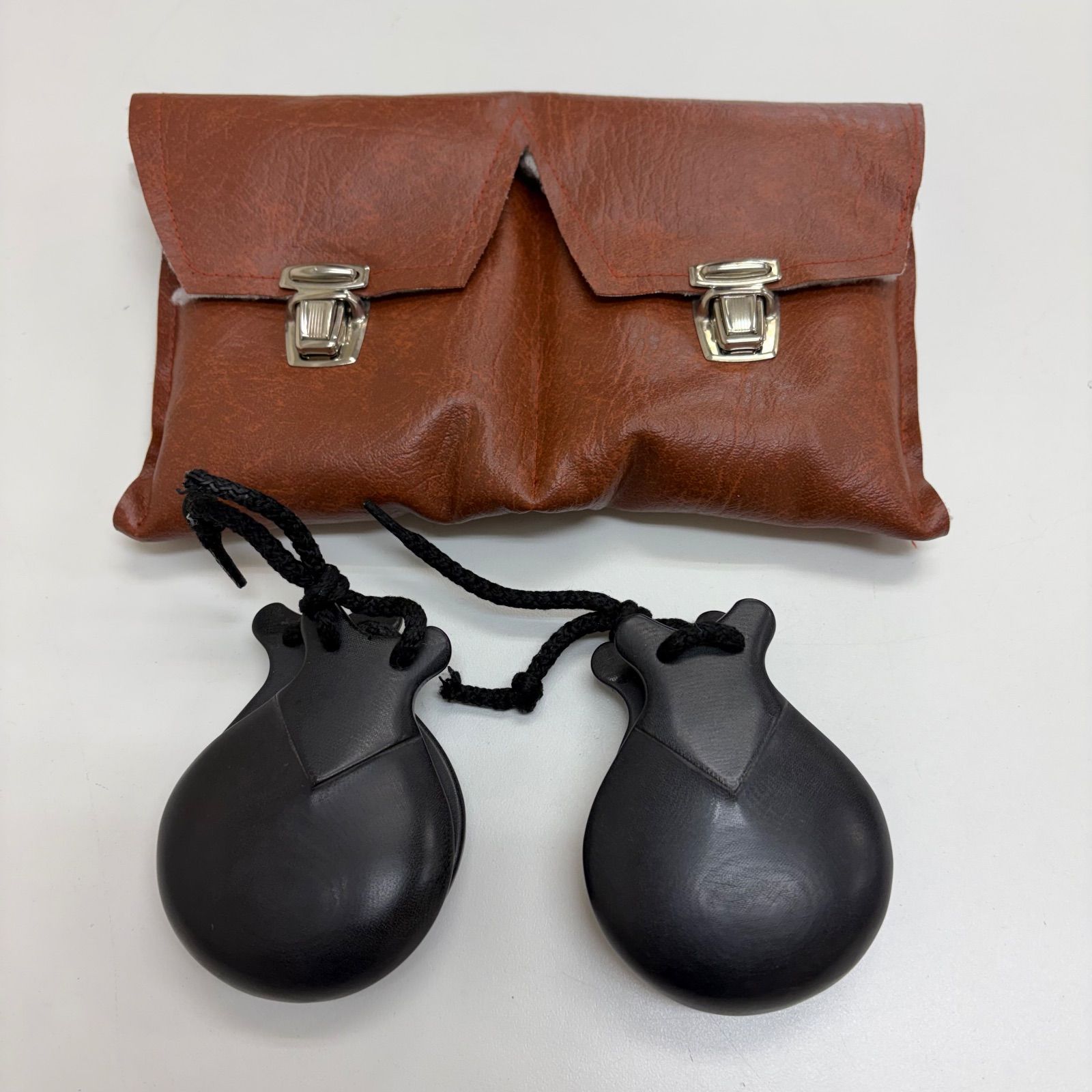 フラメンコ 楽器 カスタネット ケース付き - メルカリ