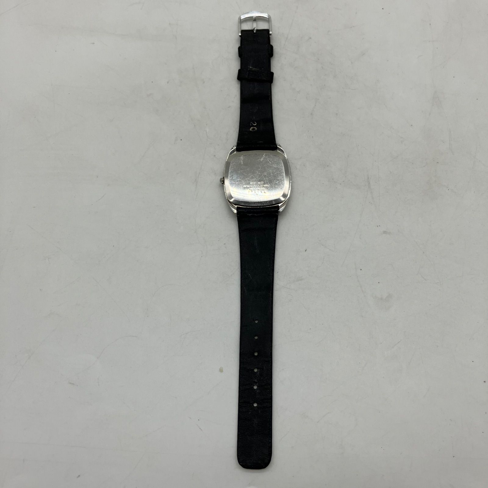 HDN407【お買い得】SEIKO 腕時計 シャリオ スクエア型 - メルカリ