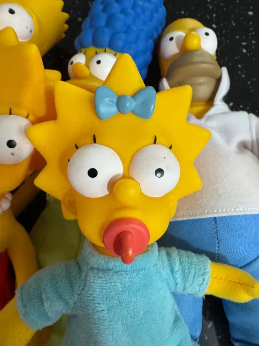 シンプソンズ ぬいぐるみセット - メルカリ