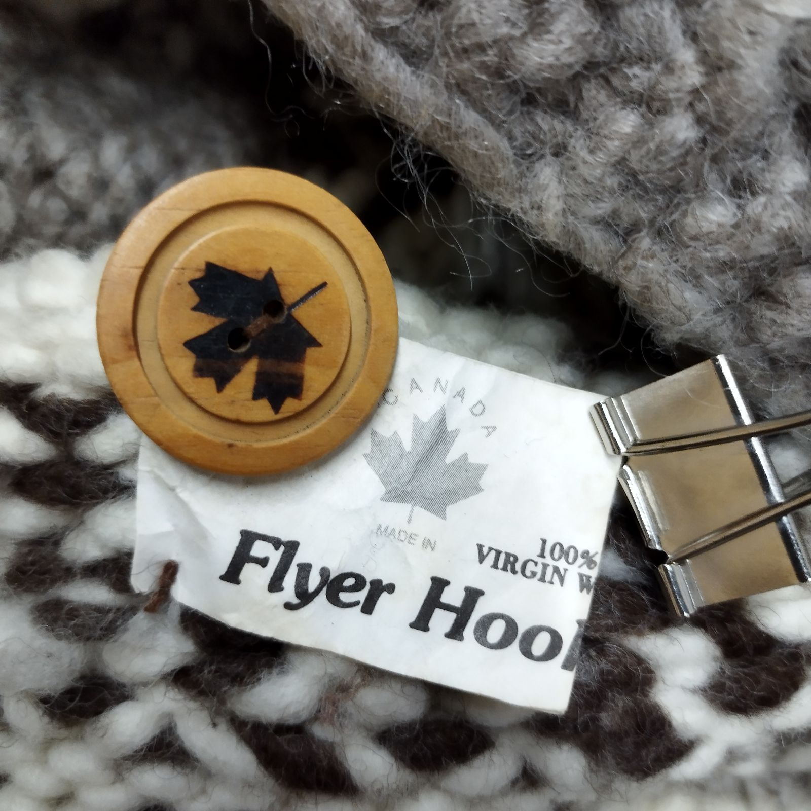FLYER HOOKS フライヤーフック CANADA カナダ製 カウチン セーター 