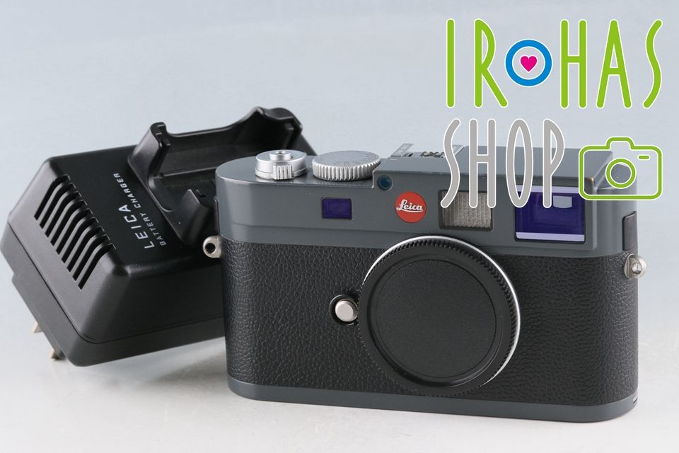 Leica M-E (Typ220) Digital Rangefinder Camera #59960T