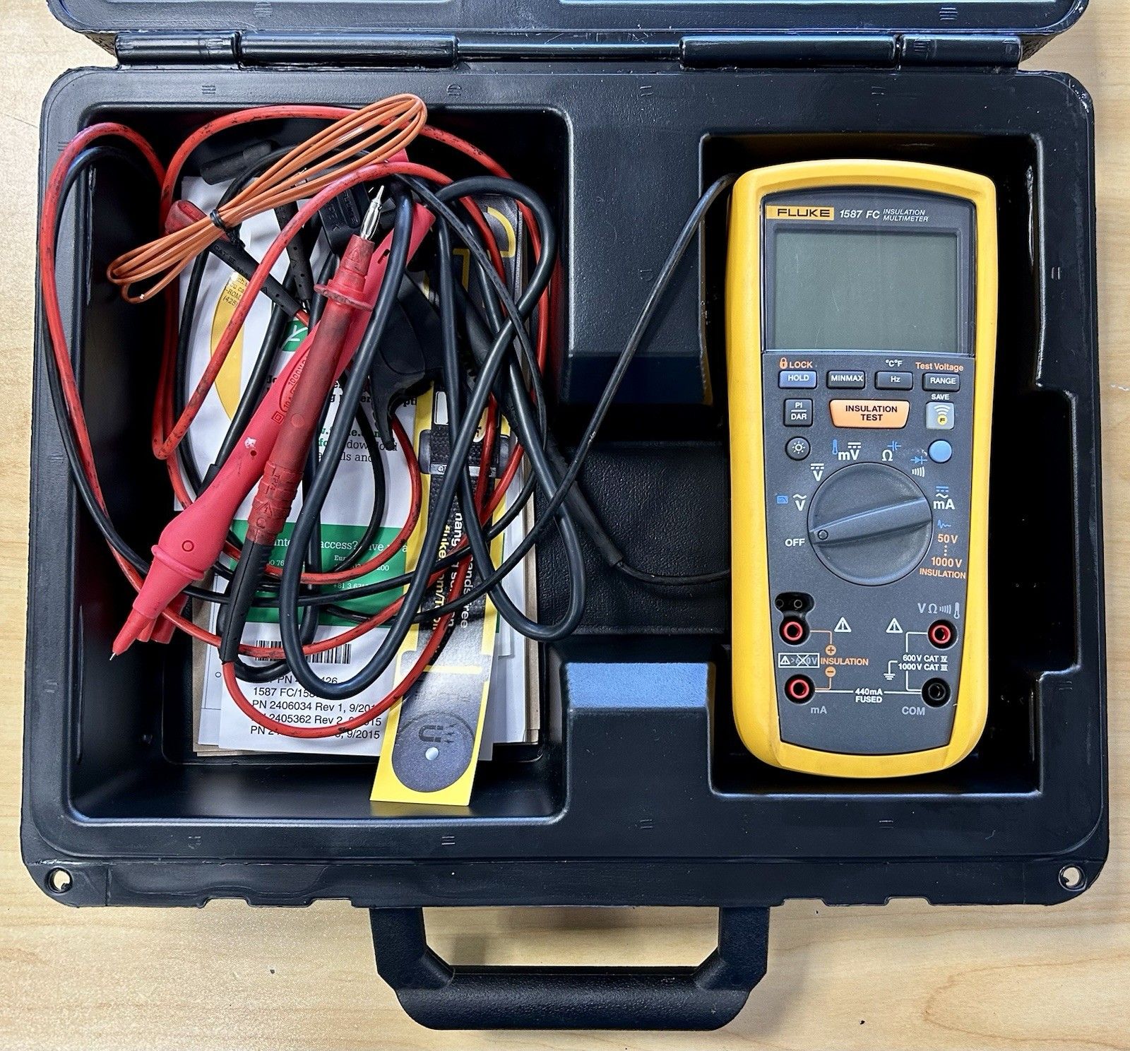 Fluke 1587 Insulation Multimeter Kit Case