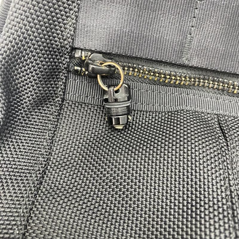 中古】PORTER ヒート スリングショルダーバッグ 黒 マグライト欠品