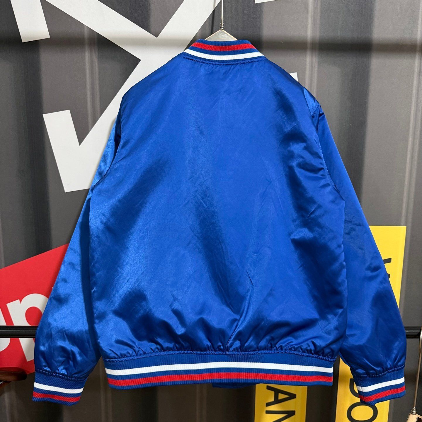 公式 Netflex 「ストレンジャーシングス 」 WSQKラジオ ジャケット