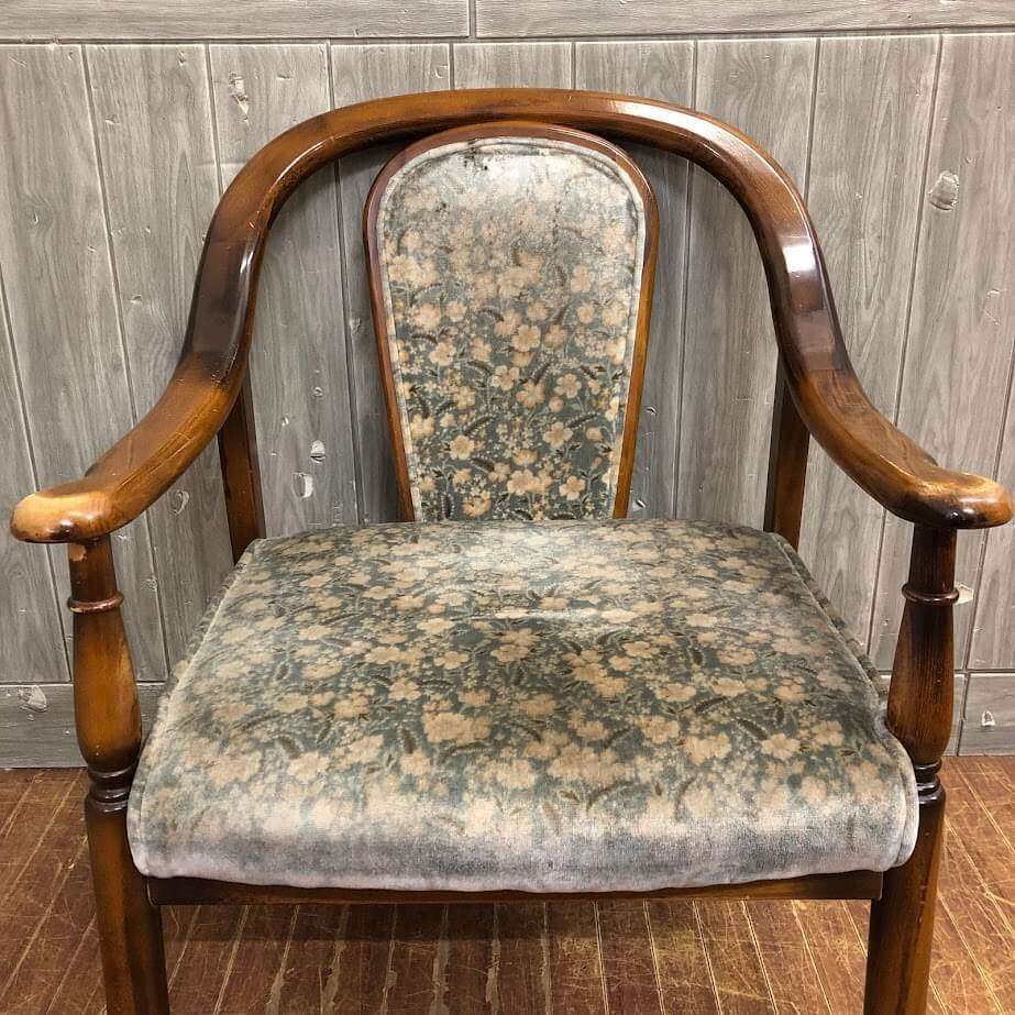 ss7338 【中古】札幌市内・札幌近郊 引取限定 カリモク アームチェア