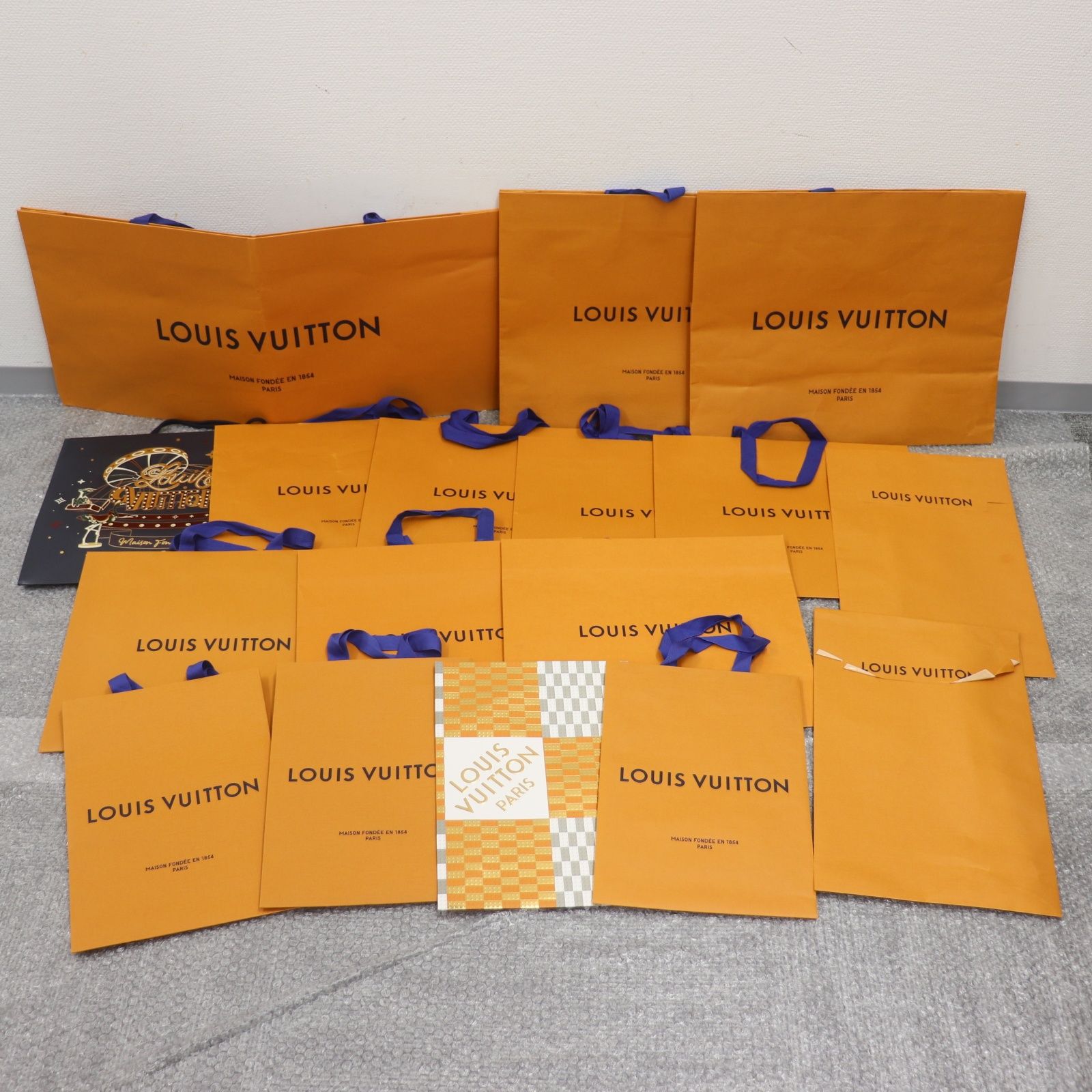 ITH0L3ZCCT4G LOUIS VUITTON BOX 空き箱 ショッパー 純正 紙袋 リボン