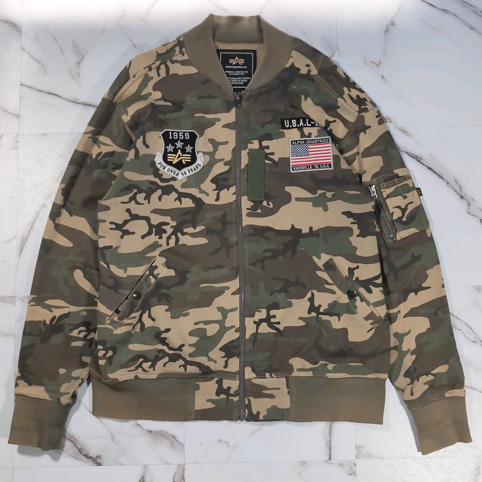 ALPHA INDUSTRIES MA-1 フライトジャケット 迷彩 カモフラ ALPHA INDUSTRIES MA-1 フライトジャケット スウェット カモフラ 迷彩