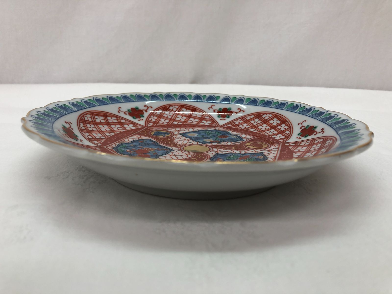 未使用保管品】大明成化年製 Mミ350 色絵染付皿 金襴朱彩 5客 - メルカリ