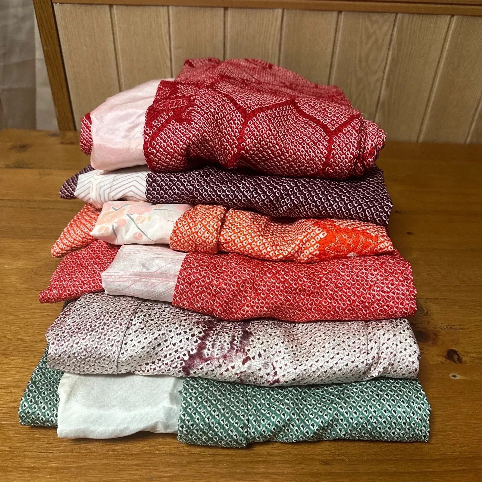 正絹絞り羽織り６枚ーまとめ売りー上質美品 正絹絞り羽織り6枚ーまとめ売りー上質美品 絞り／羽織全て正絹