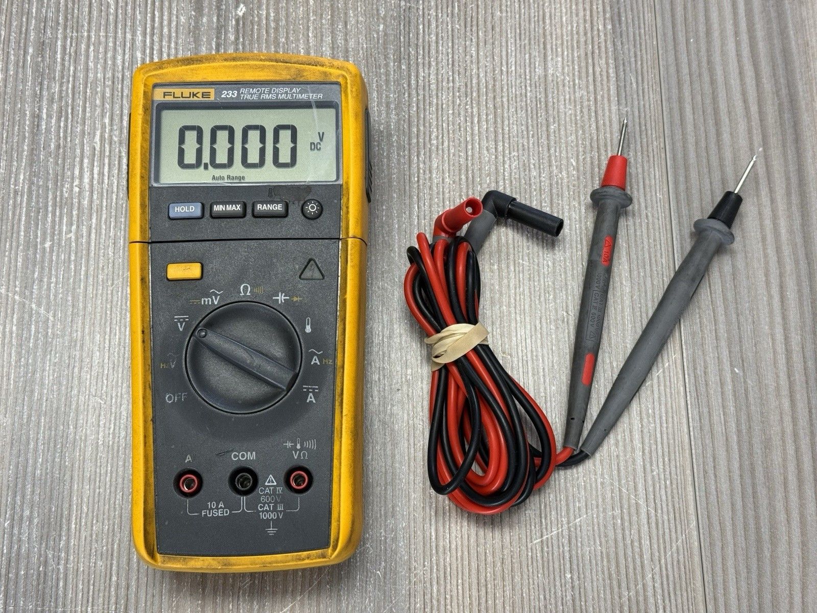 Fluke 233 Remote Display True RMS Multimeter